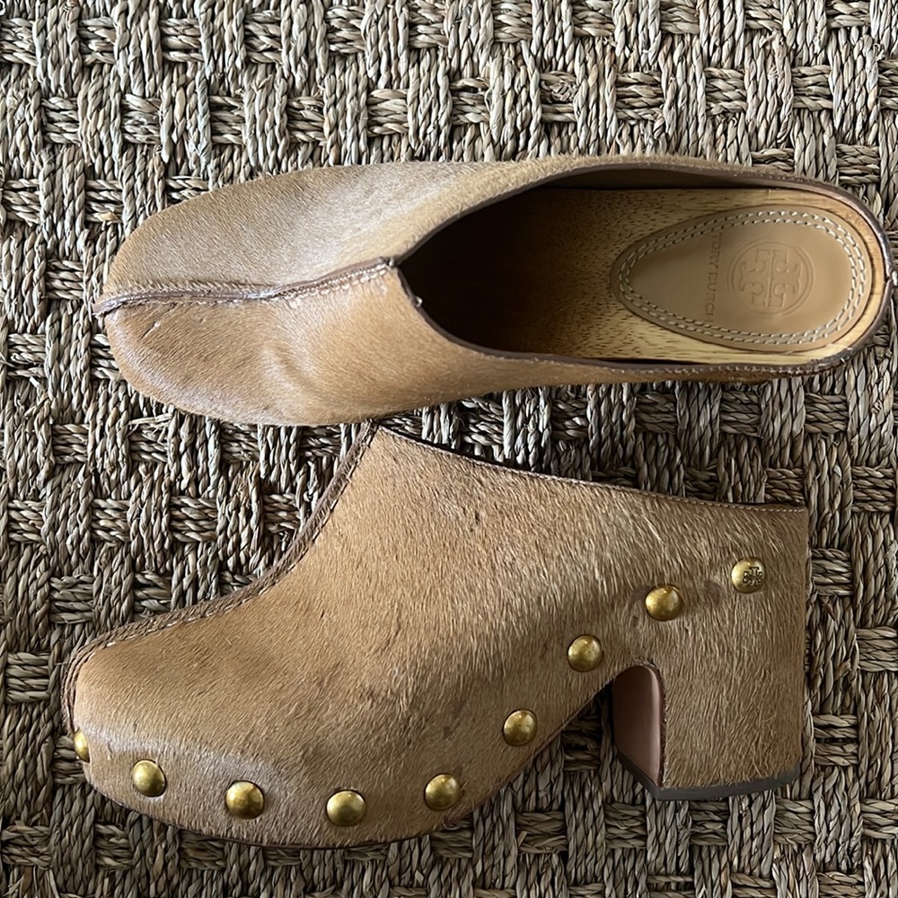 Tory Burch calf hair clog size 8 (wears like a 9)